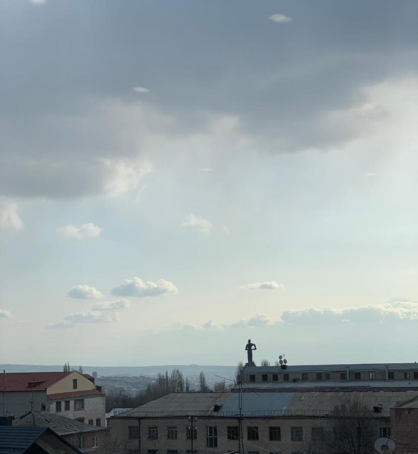 Vertoni Hotel Yerevan Luaran gambar